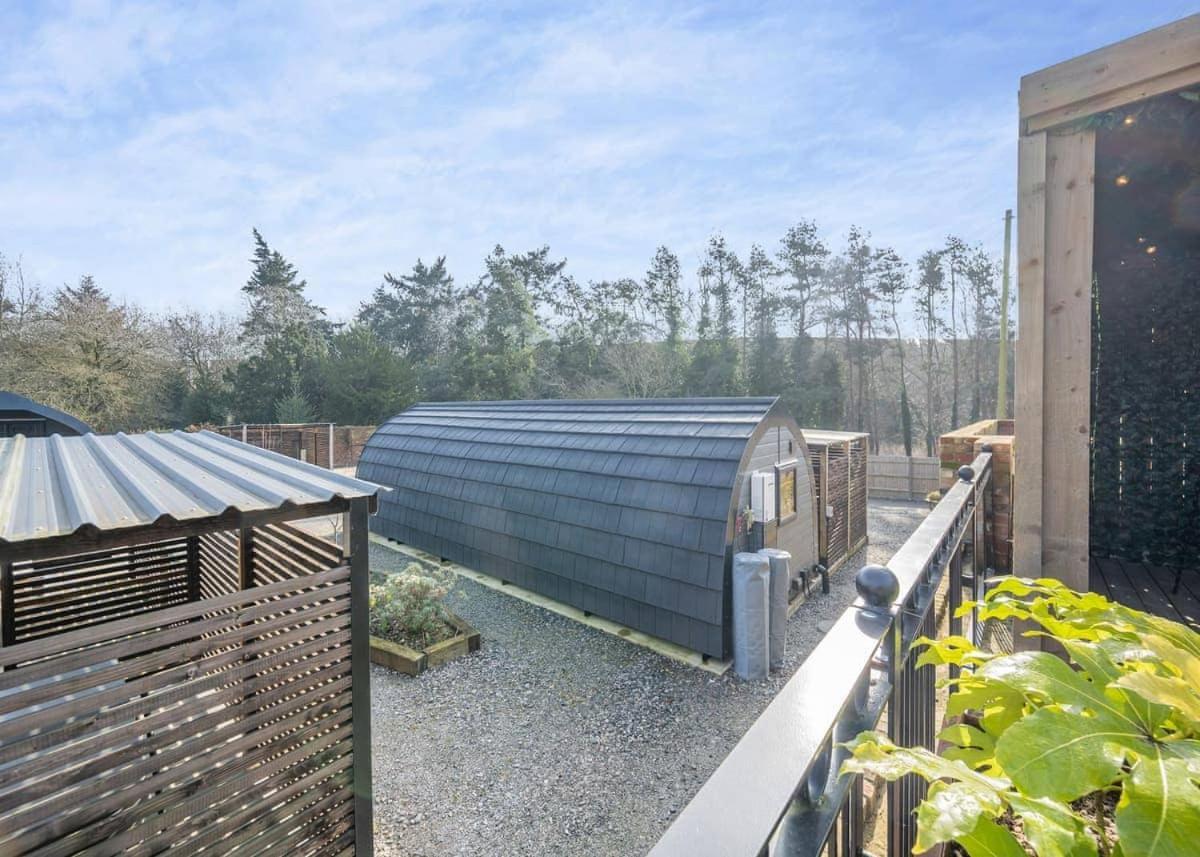 Hill Farm Retreat Hotel Wangford Buitenkant foto