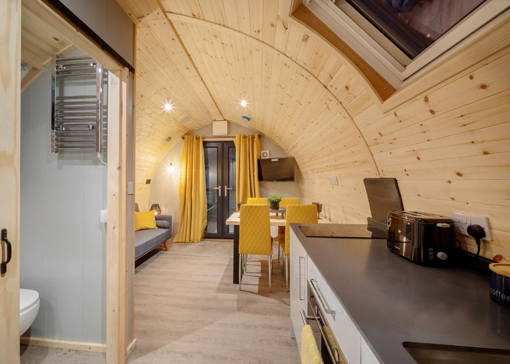 Hill Farm Retreat Hotel Wangford Buitenkant foto