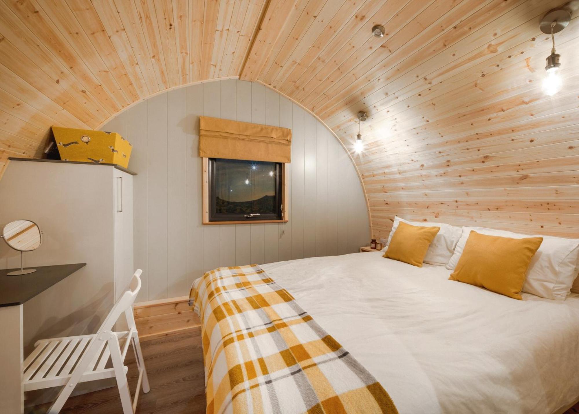 Hill Farm Retreat Hotel Wangford Buitenkant foto